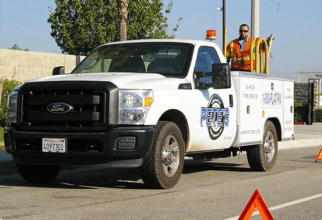 24/7 EMERGENCY TIRE SERVICE